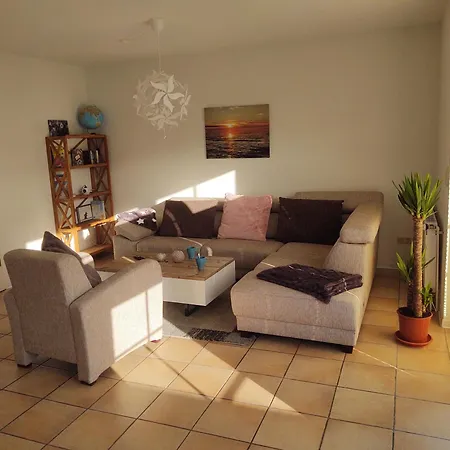 Froschkoenig Holiday home *